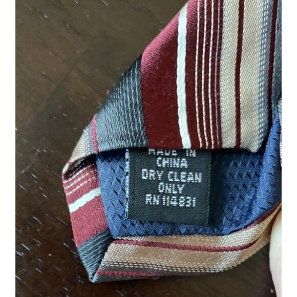 Paul Dione Tie Striped 100% Silk Diagonal Stripe Burgundy Gray Tan Textured - Picture 4 of 4